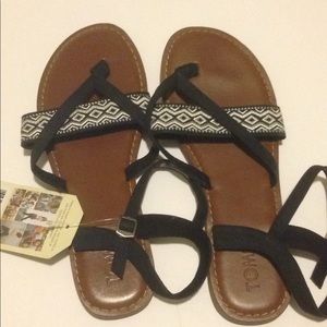 New Cute Toms Sandals